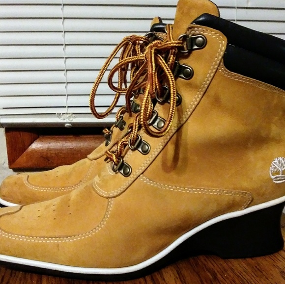 Timberland Shoes - TIMBERLAND WOMEN NUBUCK LEATHER WEDGE ANKLE BOOT 8